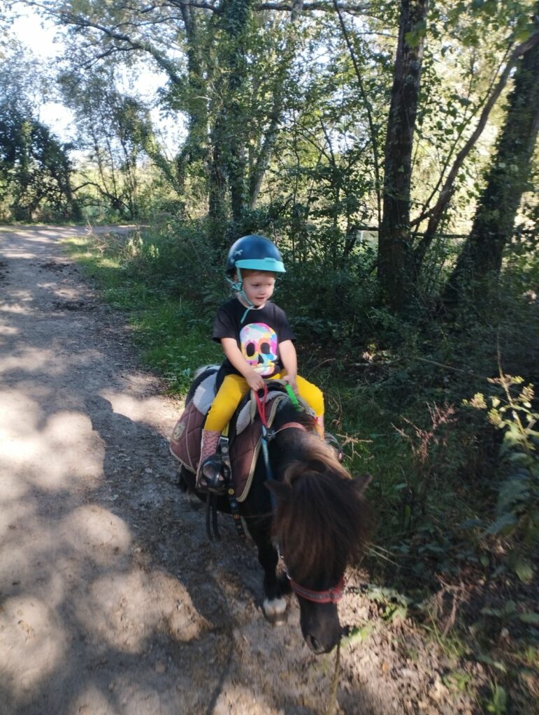 balade à poney à nantes