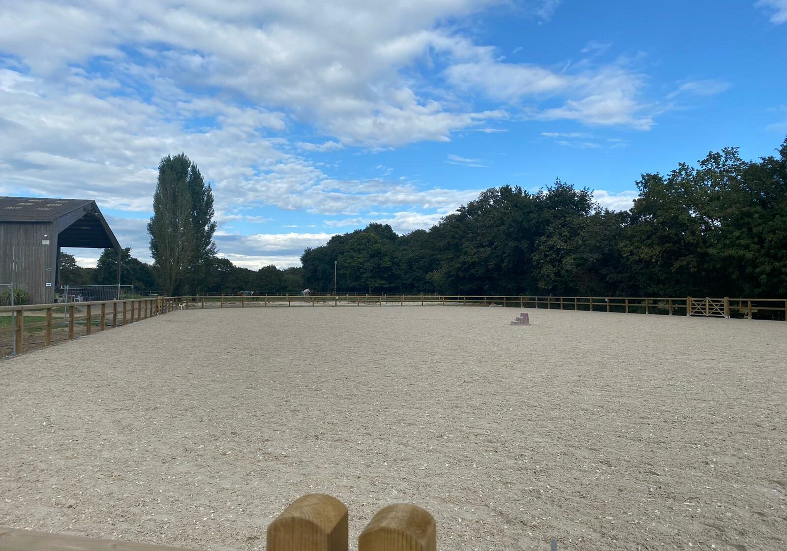 location carrière équitation nantes